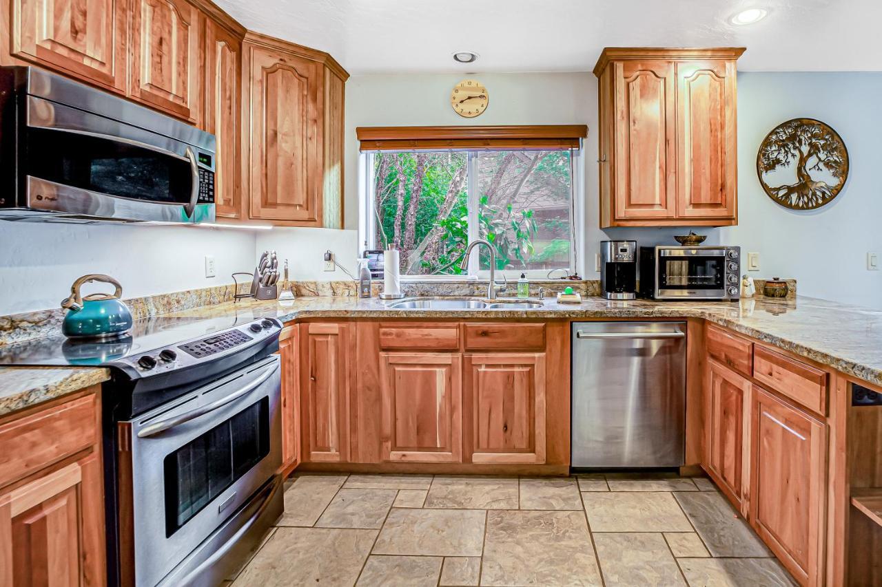 Ocean Oasis Villa Brookings Bagian luar foto